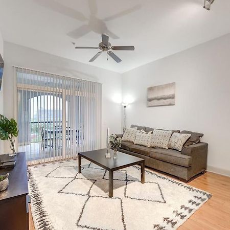 Chic 1Br Near Nrg With Pool Wifi Freeparking Apartman Houston Kültér fotó