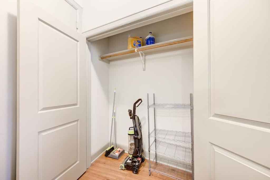 Chic 1Br Near Nrg With Pool Wifi Freeparking Apartman Houston Kültér fotó